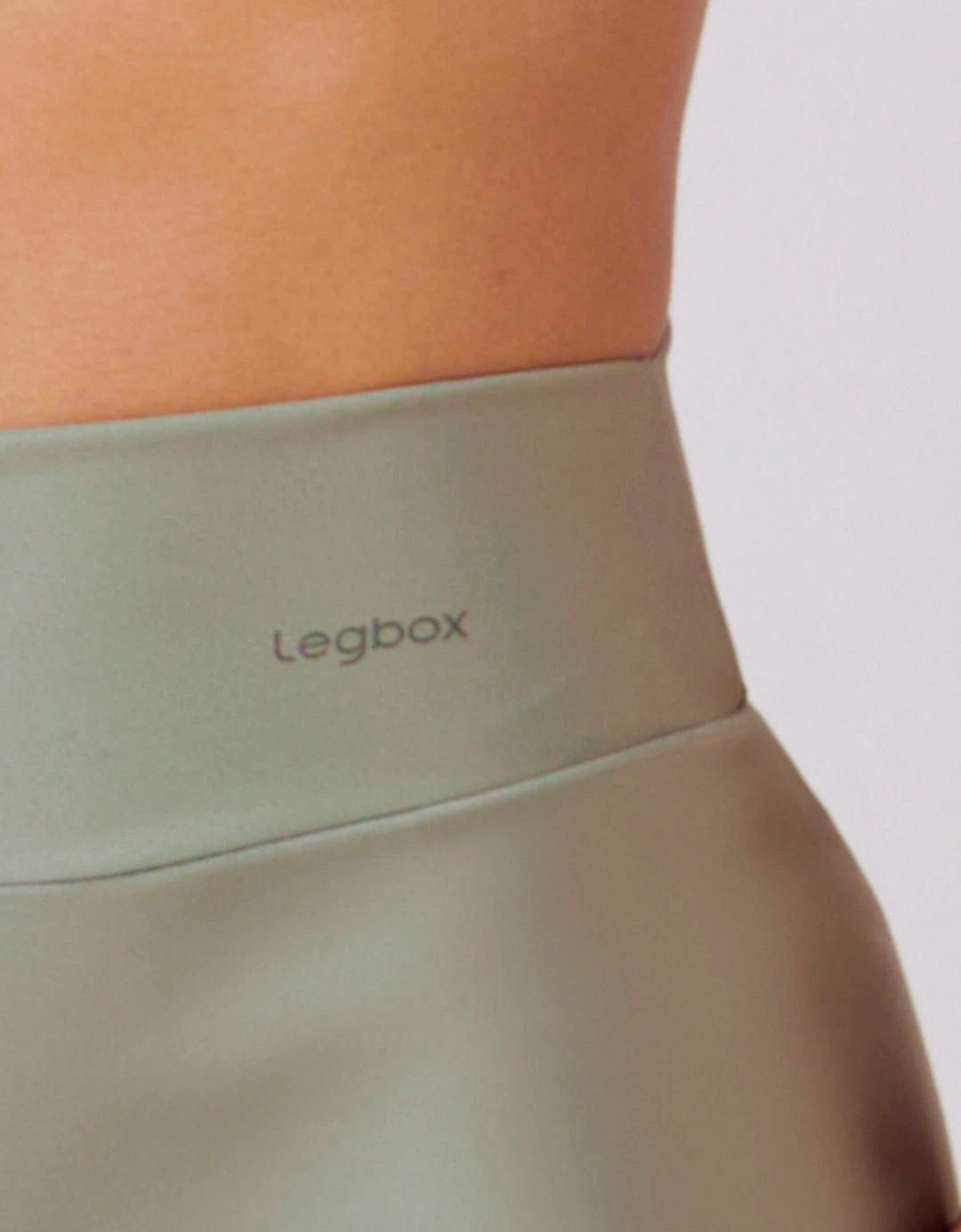 Short Fitness Cintura Alta Olive
