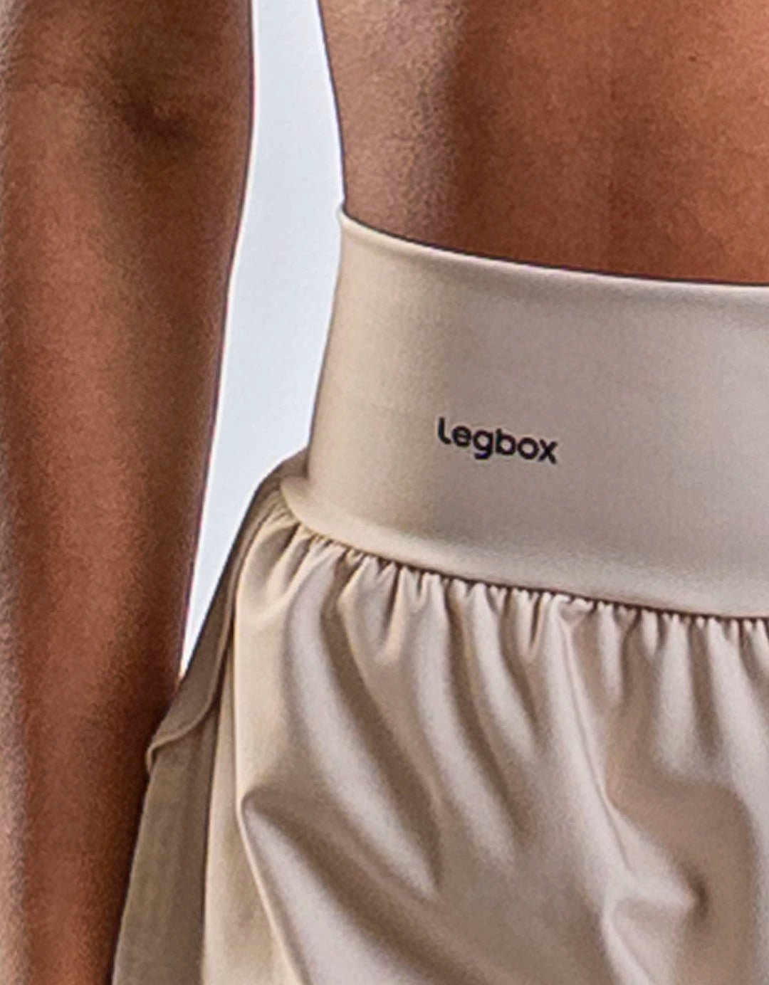 Short Corrida Feminino Duplo Off White