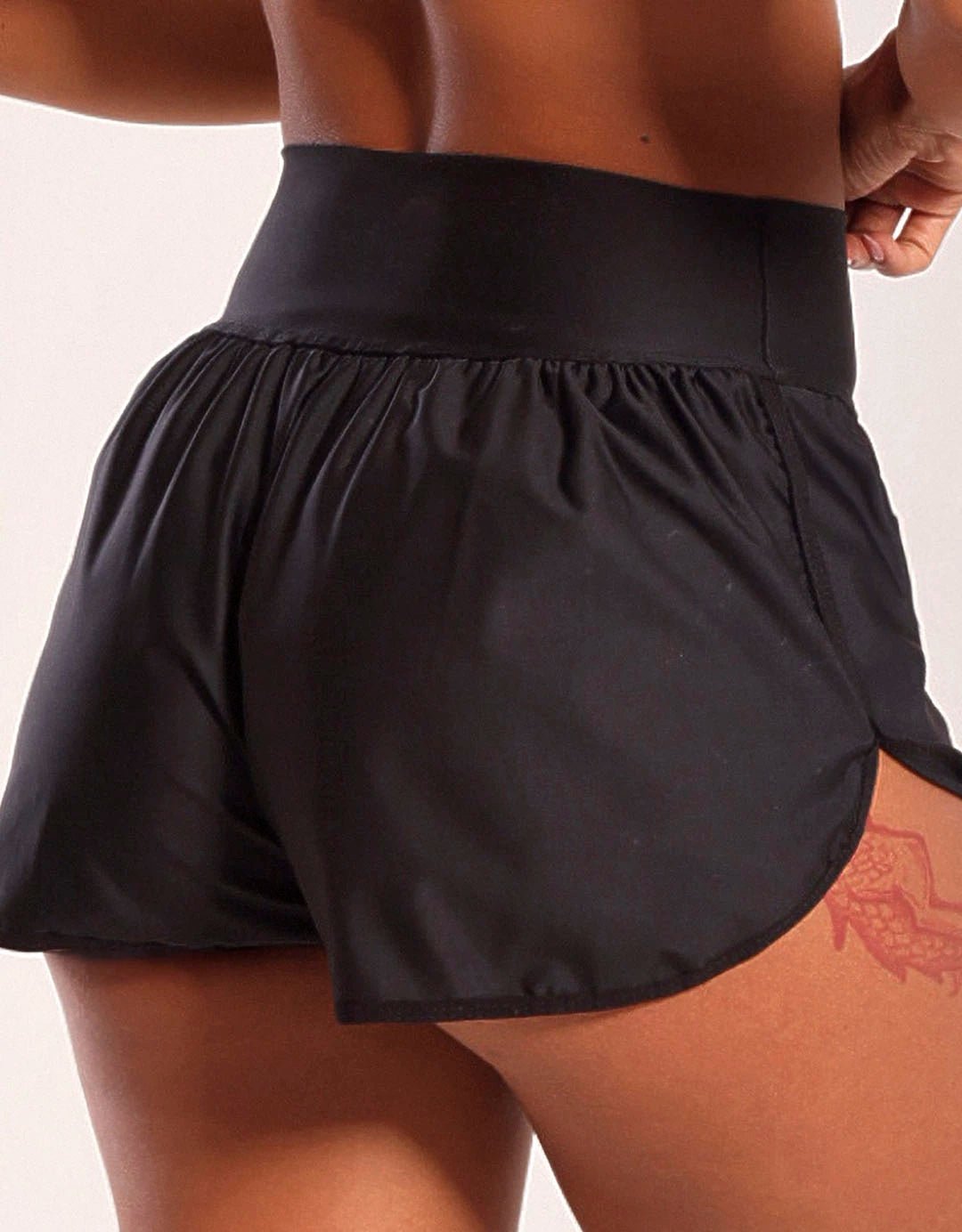Short Corrida Feminino Básico Preto