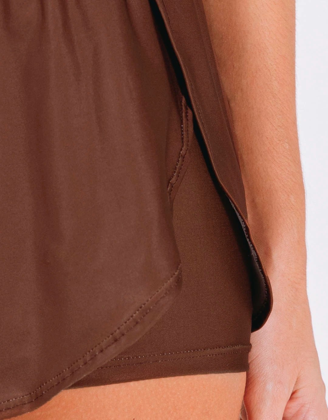 Short Corrida Feminino Duplo Café