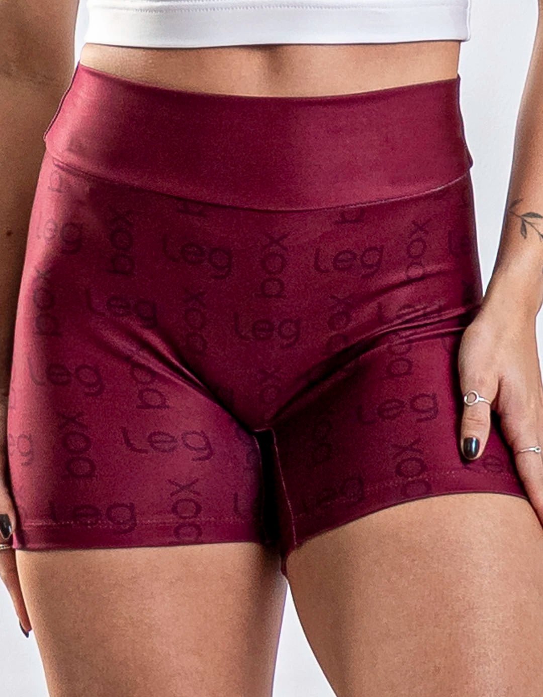 Short Fitness Feminino Glow Vinho