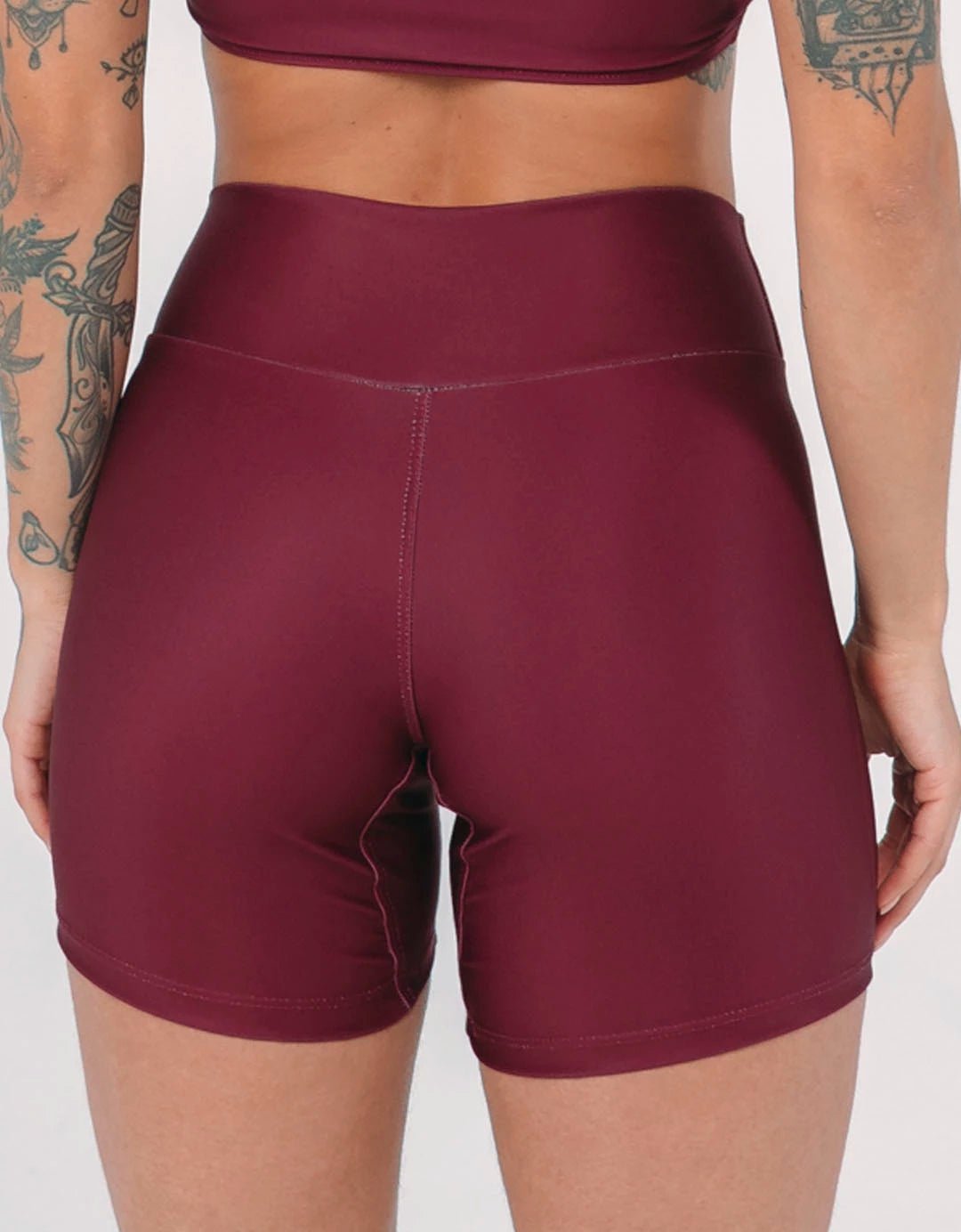 Short Fitness Feminino Vinho