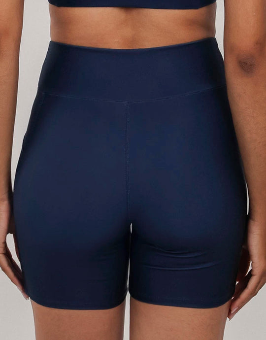 Bermuda Fitness Feminina Marinho com bolso