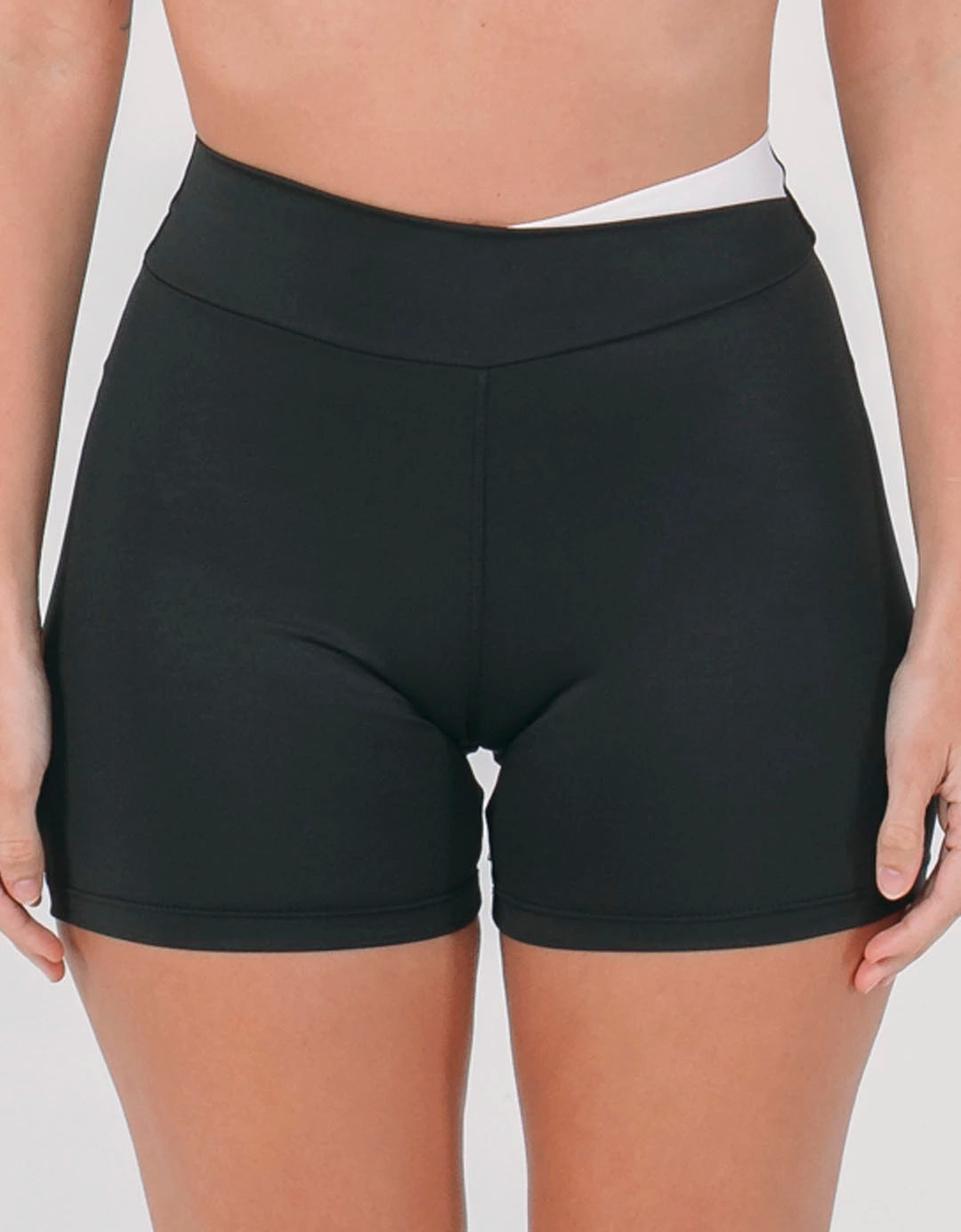Short Fitness Feminino Crossover Branco
