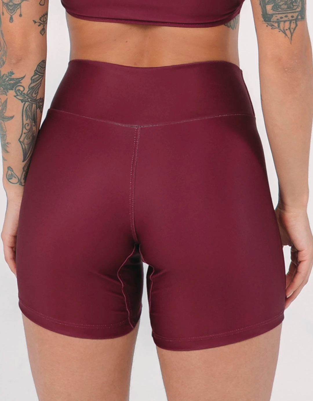 Short Fitness Feminino Vinho