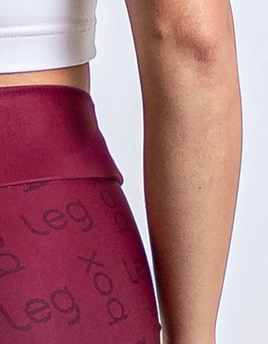 Short Fitness Feminino Glow Vinho
