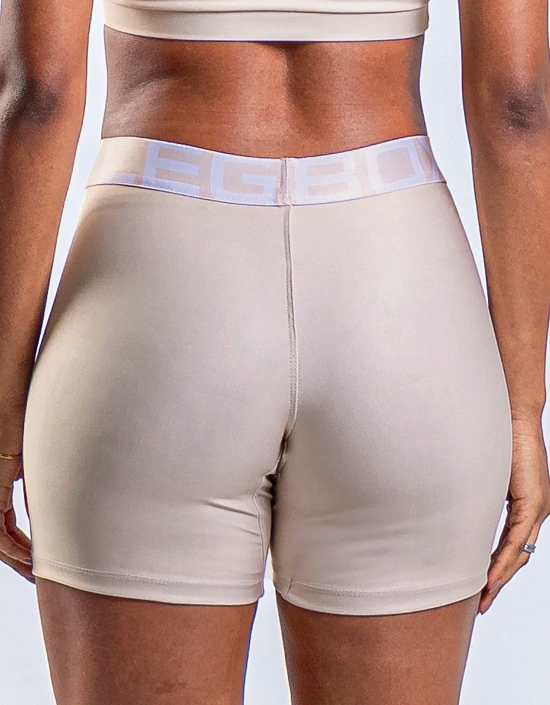 Short Feminino Legbox Off White