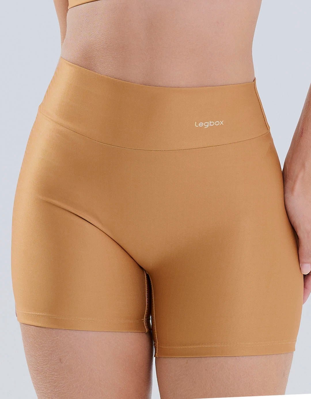 Kit Dourado Top + Short e Ganhe Bandana - Legbox