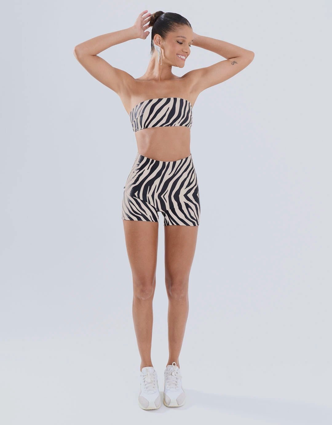 Kit Zebra Top + Short e Ganhe Bandana - Legbox