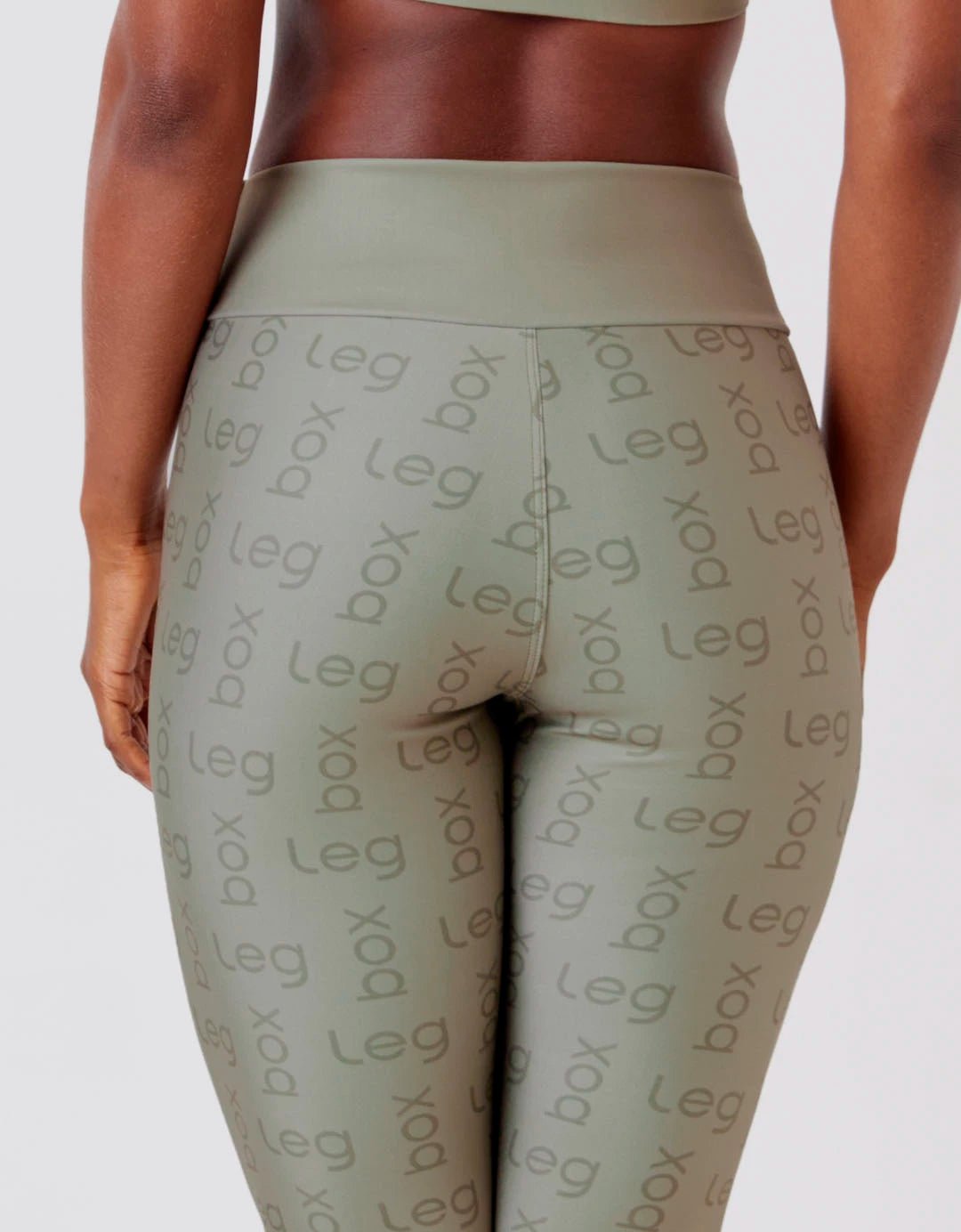 Legging Fitness Glow Ânima Olive