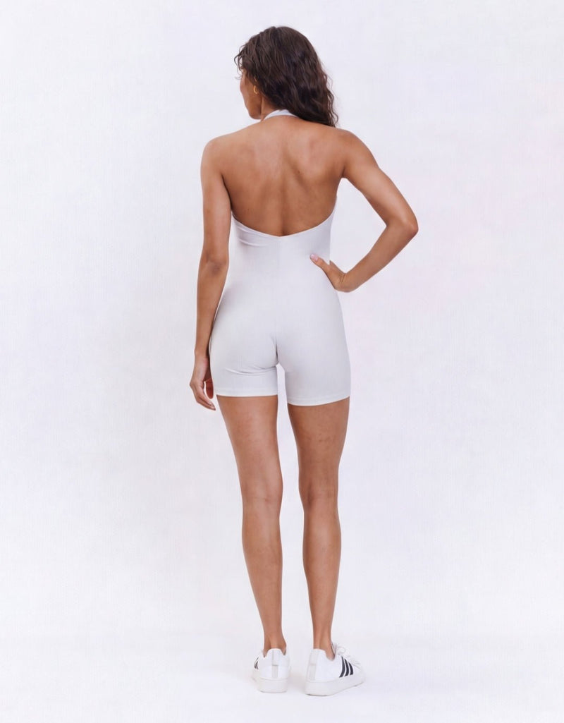 Uma Peça, um Look Inteiro