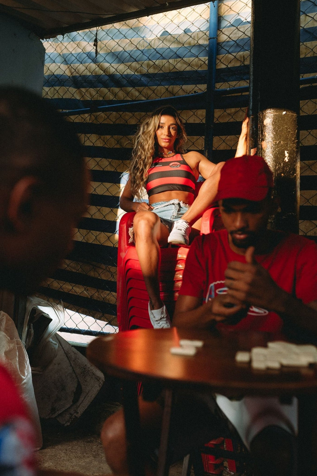 Top Fitness Clube LBX Vermelho e Preto - Legbox